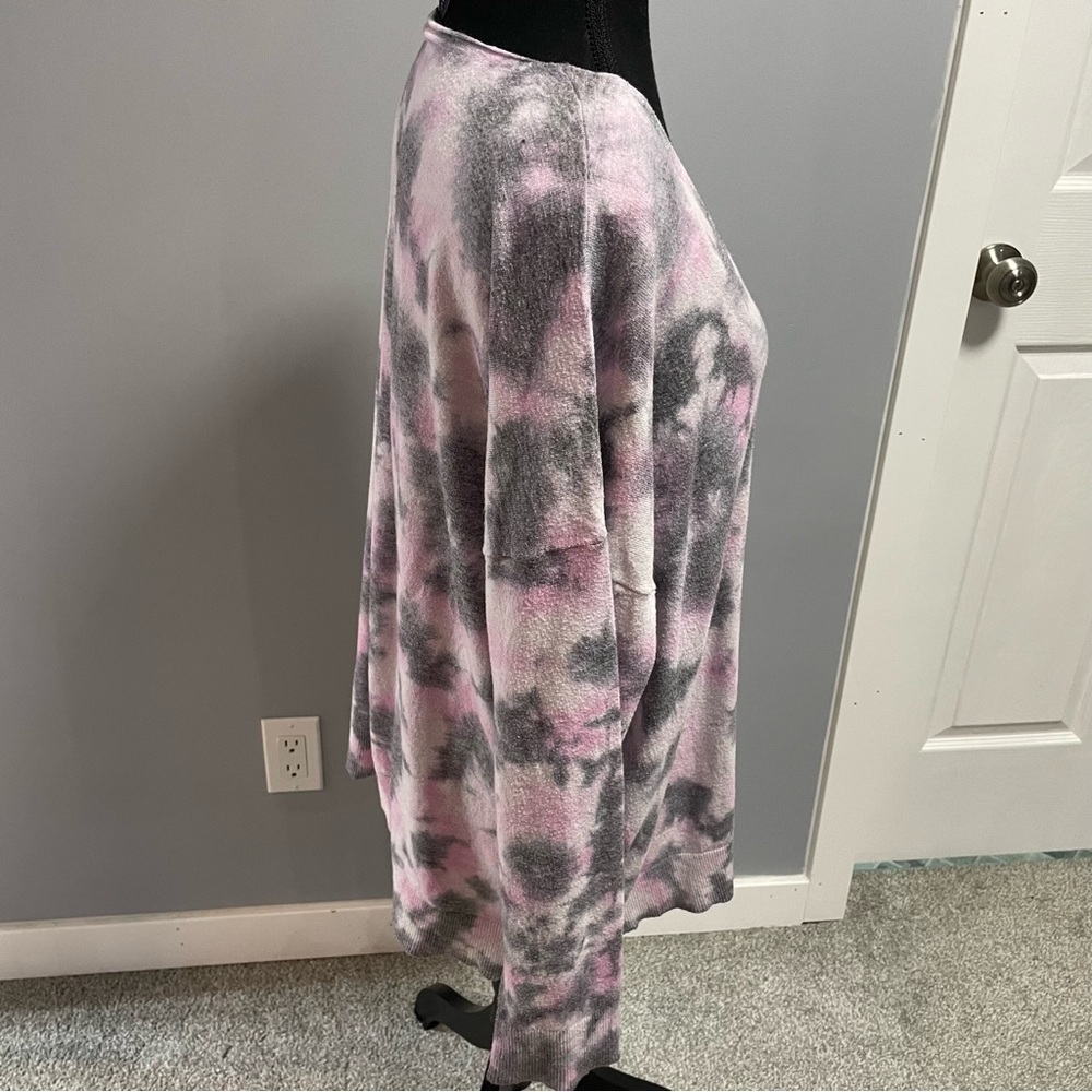 Torrid Top - Picture 2 of 6